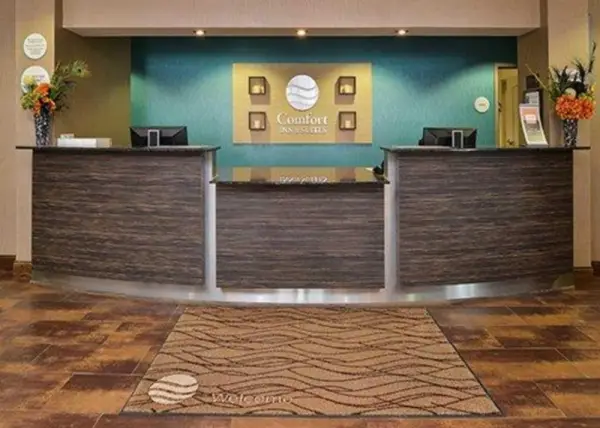 Holiday Inn Express & Suites Junction City 7