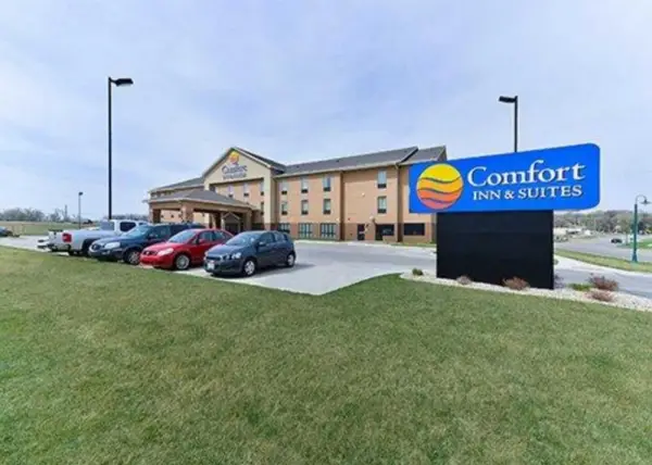 Holiday Inn Express & Suites Junction City 8