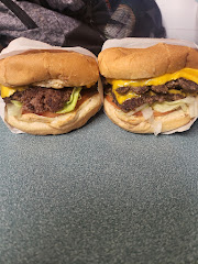 Fast Food near Holiday Inn Express & Suites Junction City